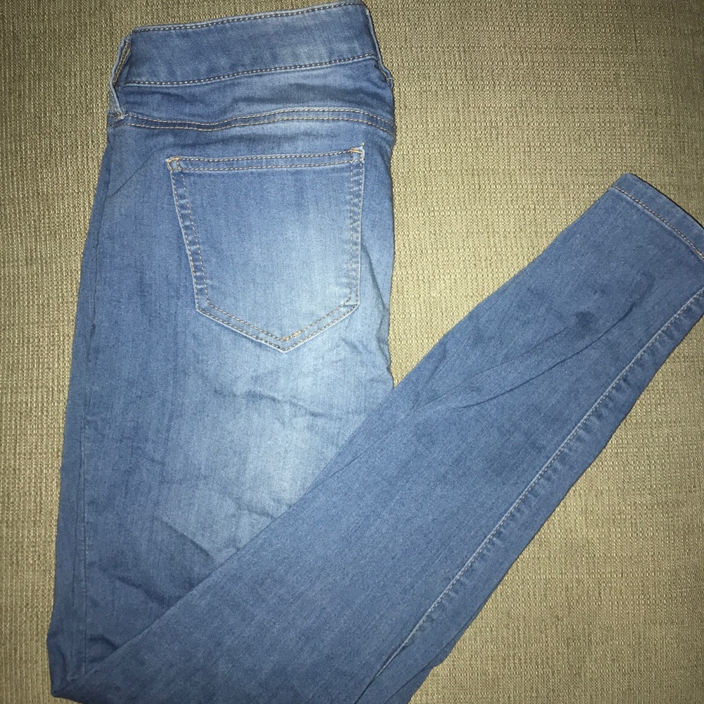 Celebrity pink junior size 7 jeans